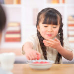 子どもの食育 | よく噛んで賢く健康に！噛む力を育てる5つのポイントとは!?